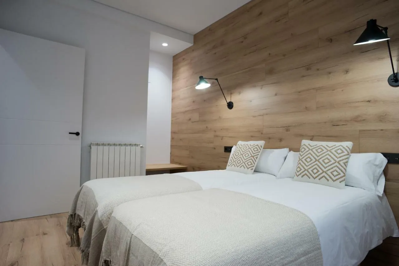 Cantabric Plaza / Iberorent Apartments San Sebastian