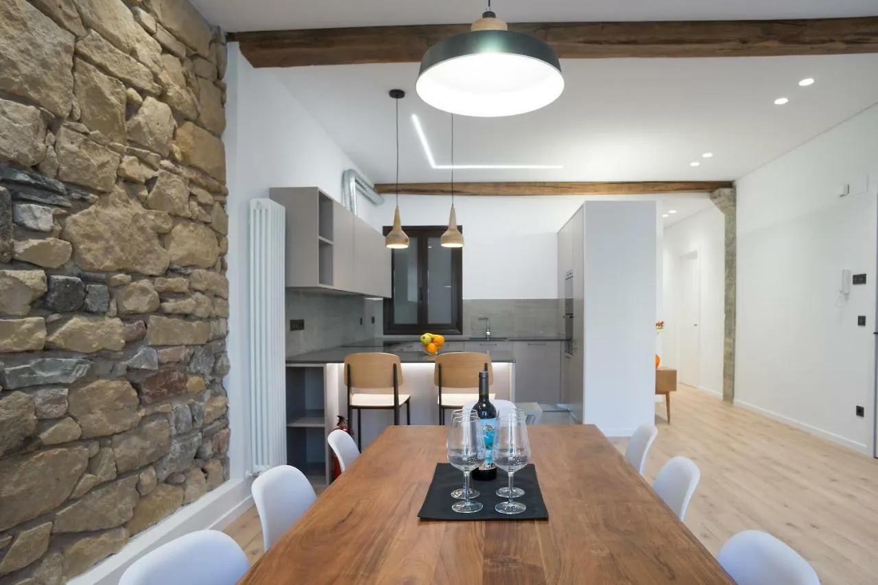 Cantabric Plaza / Iberorent Apartments San Sebastian